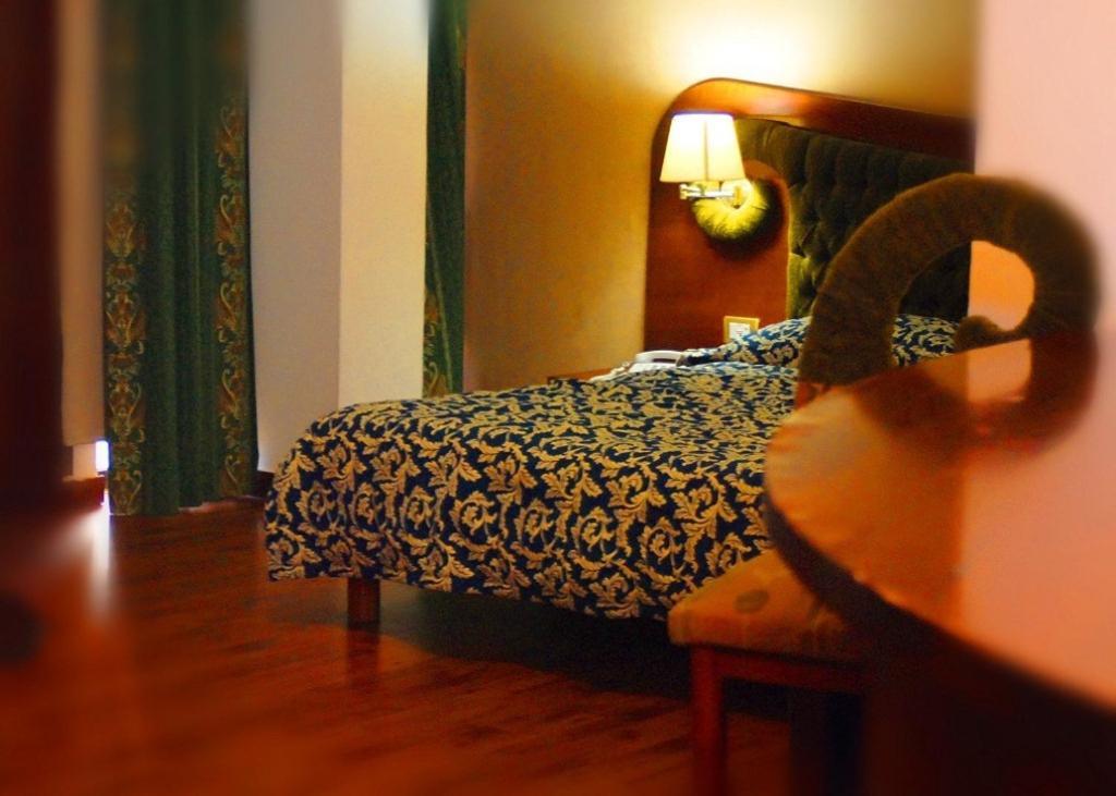 Legend Hotel Бейрут Номер фото