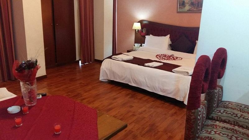 Legend Hotel Бейрут Экстерьер фото