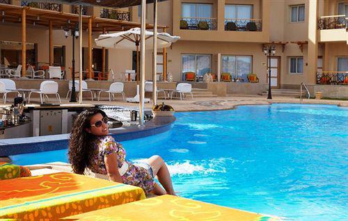 Legend Hotel Бейрут Экстерьер фото